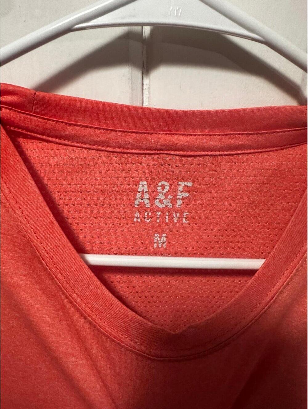 Shirt - Picture 3 of 3